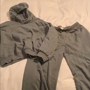 H&M matching sweat suit